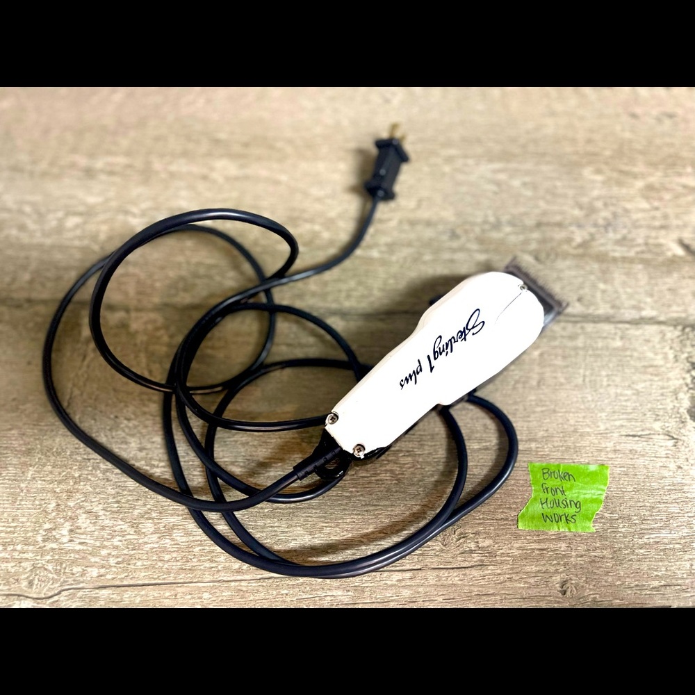 Wahl Sterling 1 plus clipper (broken housing) works great otherwise